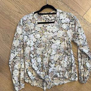 Floral top